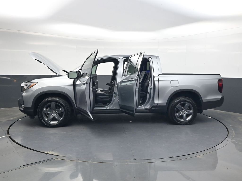 Certified 2023 Honda Ridgeline RTL image 35