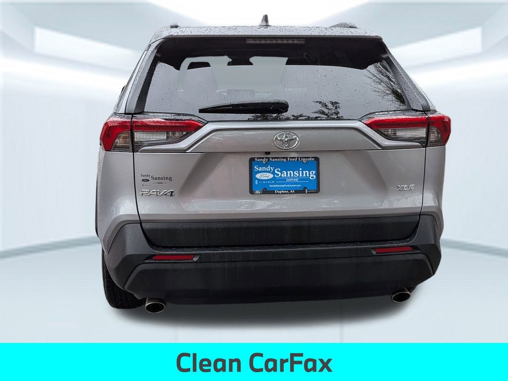 Used 2023 Toyota RAV4 XLE w/ Convenience Package FWD image 5