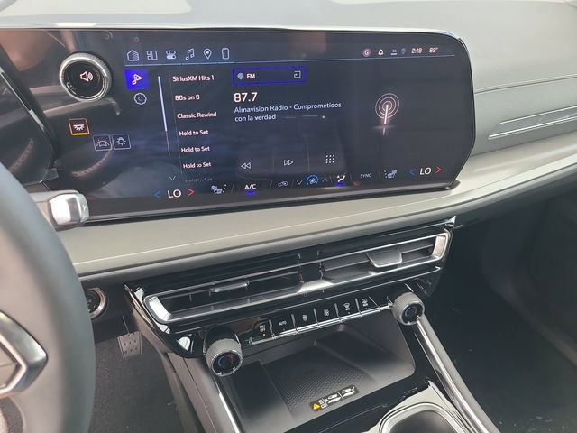 New 2026 Chevrolet Traverse LT w/ Midnight/Sport Edition image 31