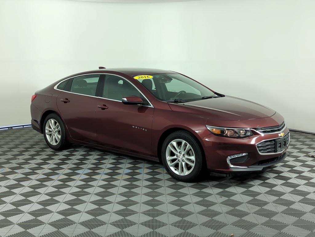 Used 2016 Chevrolet Malibu LT FWD image 8