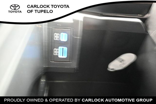 Used 2022 Toyota Sienna LE FWD image 17