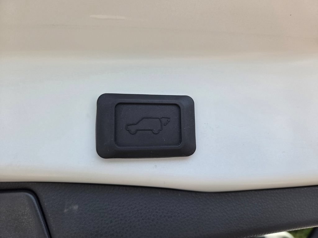 Certified 2024 Toyota RAV4 XLE w/ Convenience Package FWD image 13
