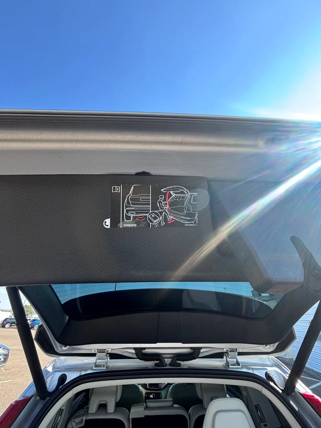 Used 2019 Volvo XC90 T6 Momentum w/ Advanced Package AWD/4WD image 28