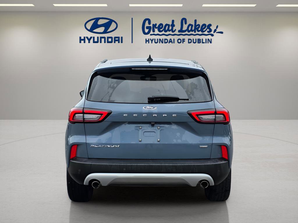 Used 2023 Ford Escape Platinum w/ Premium Technology Package FWD image 4