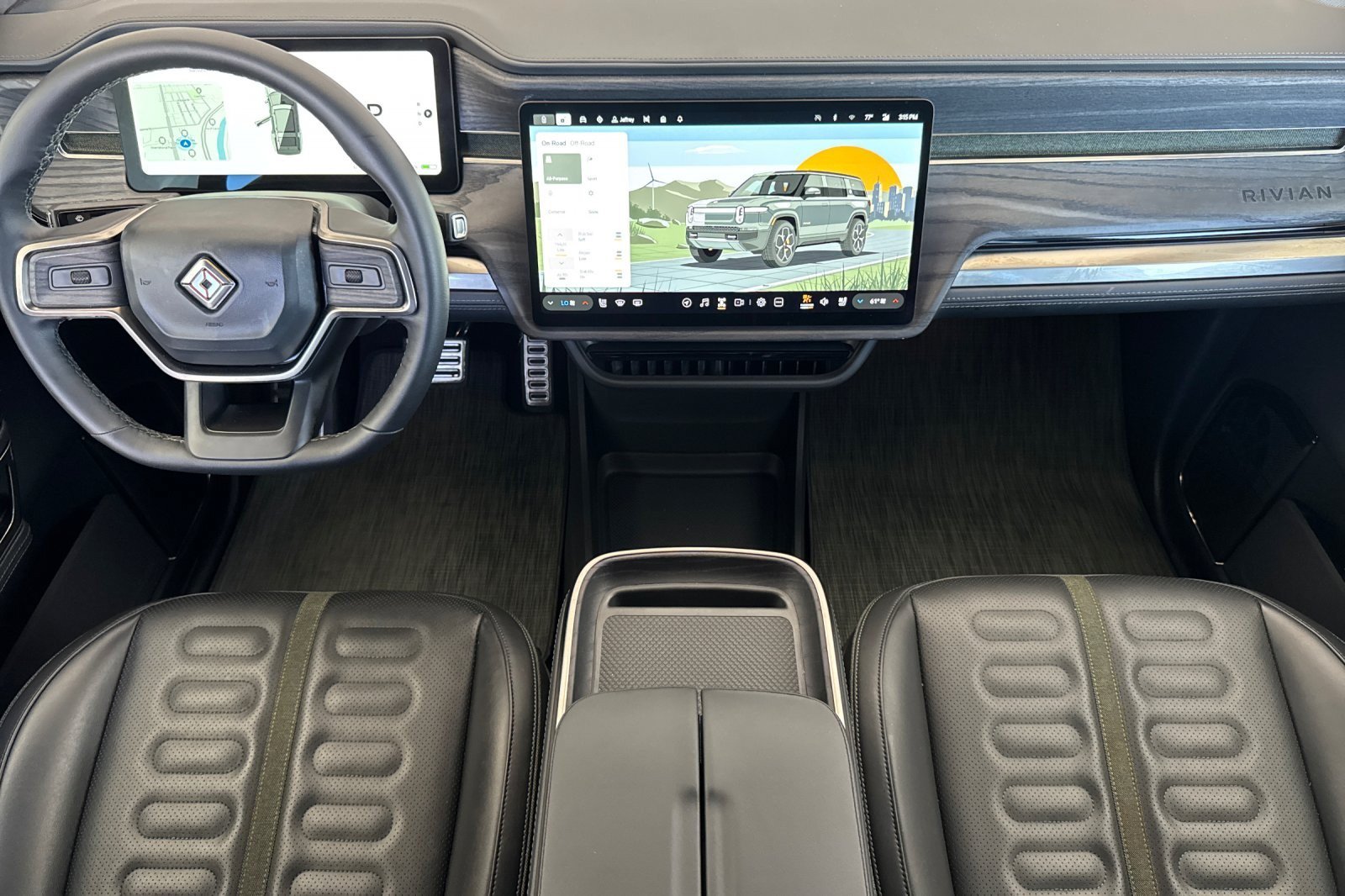Used 2024 Rivian R1S Adventure AWD/4WD image 12