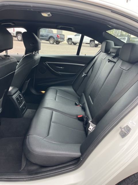 Used 2017 BMW 330i Sedan RWD image 27