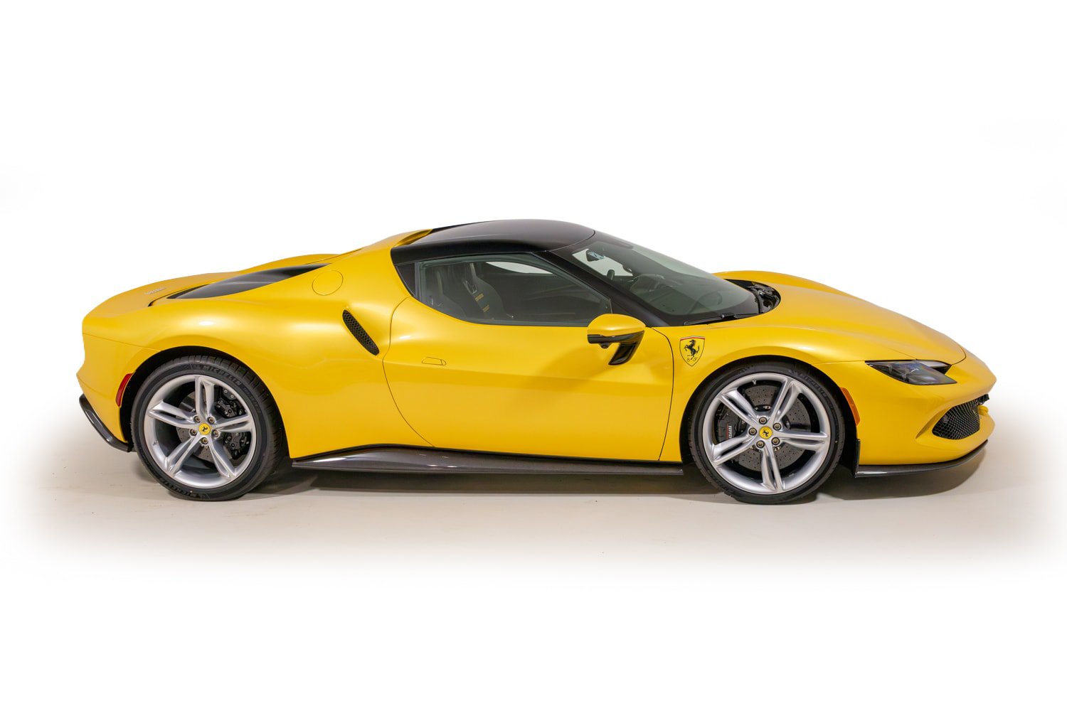 Certified 2025 Ferrari 296 GTB RWD image 8