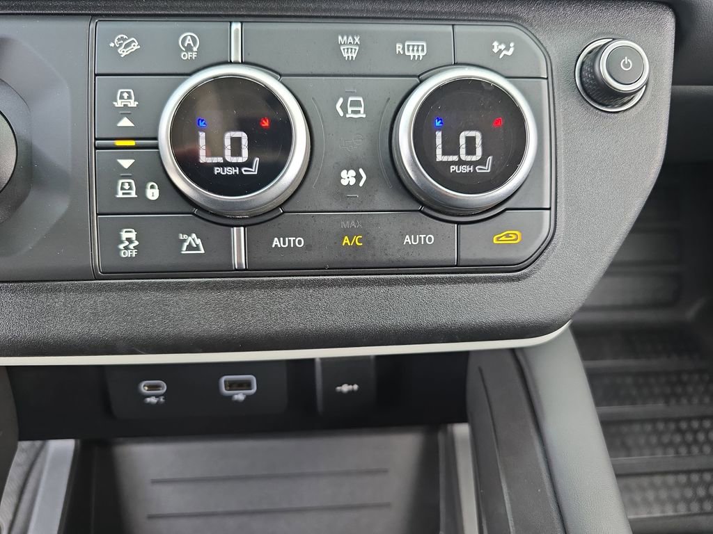 Certified 2024 Land Rover Defender 130 S AWD/4WD image 25