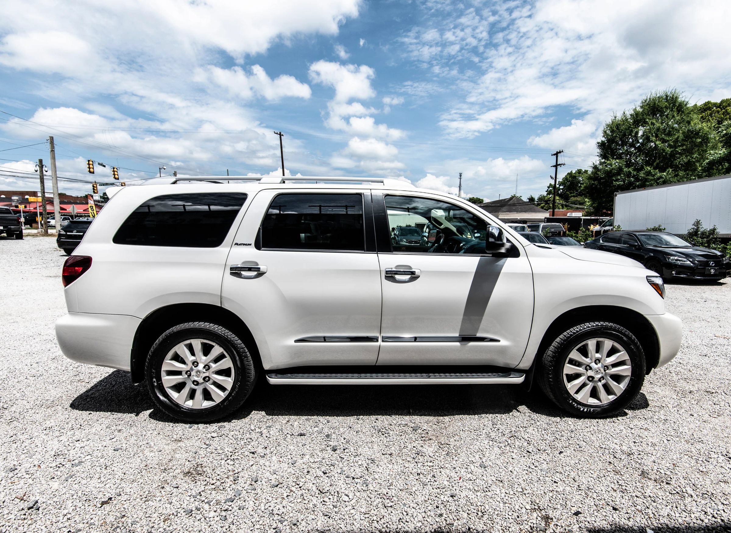 Used 2020 Toyota Sequoia Platinum RWD image 13
