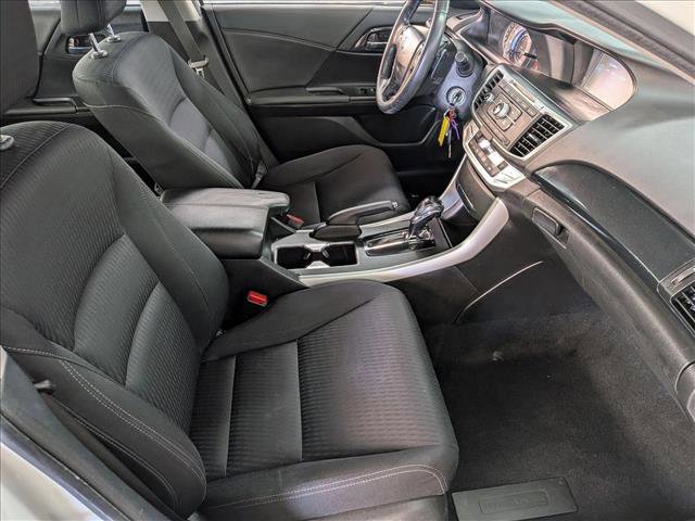 Used 2015 Honda Accord Sport image 25