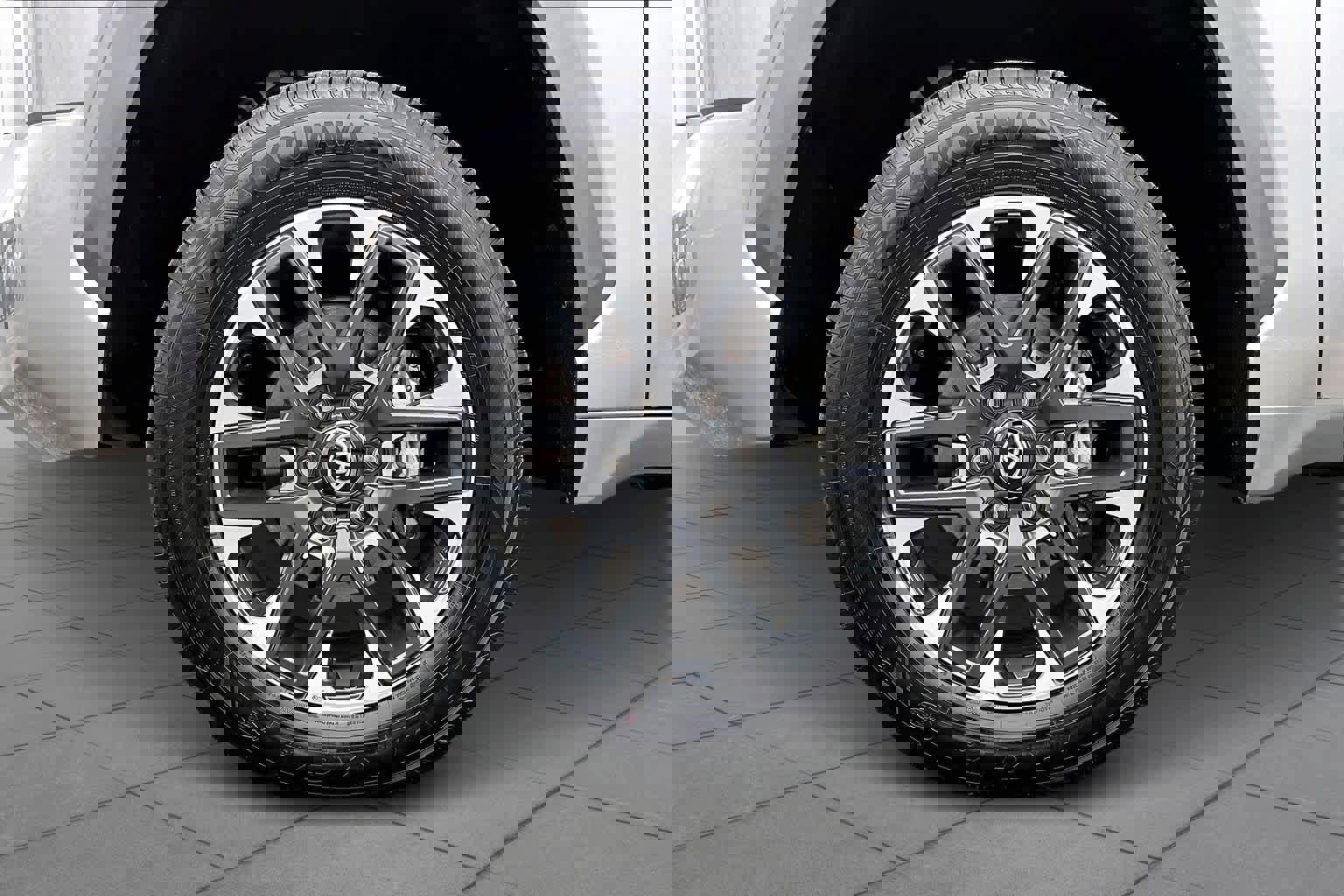 Used 2025 Toyota Tundra Limited image 11