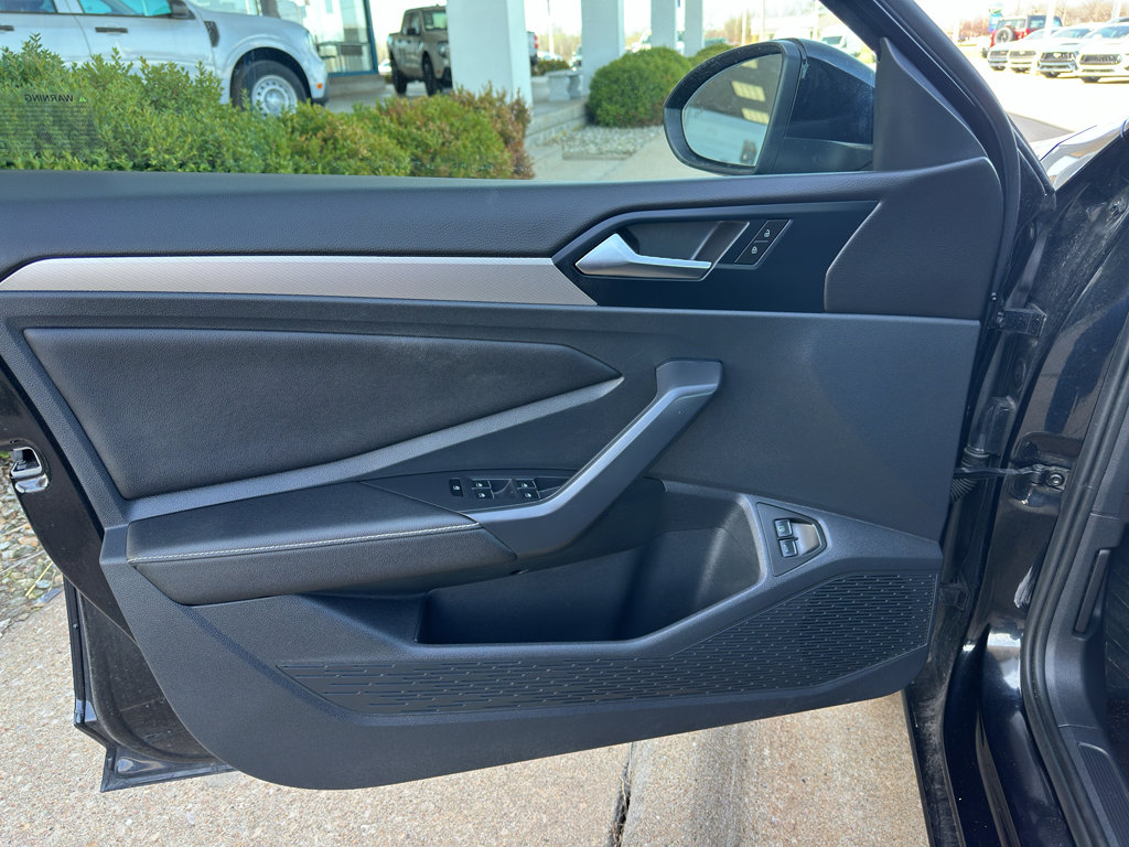 Used 2024 Volkswagen Jetta S image 10