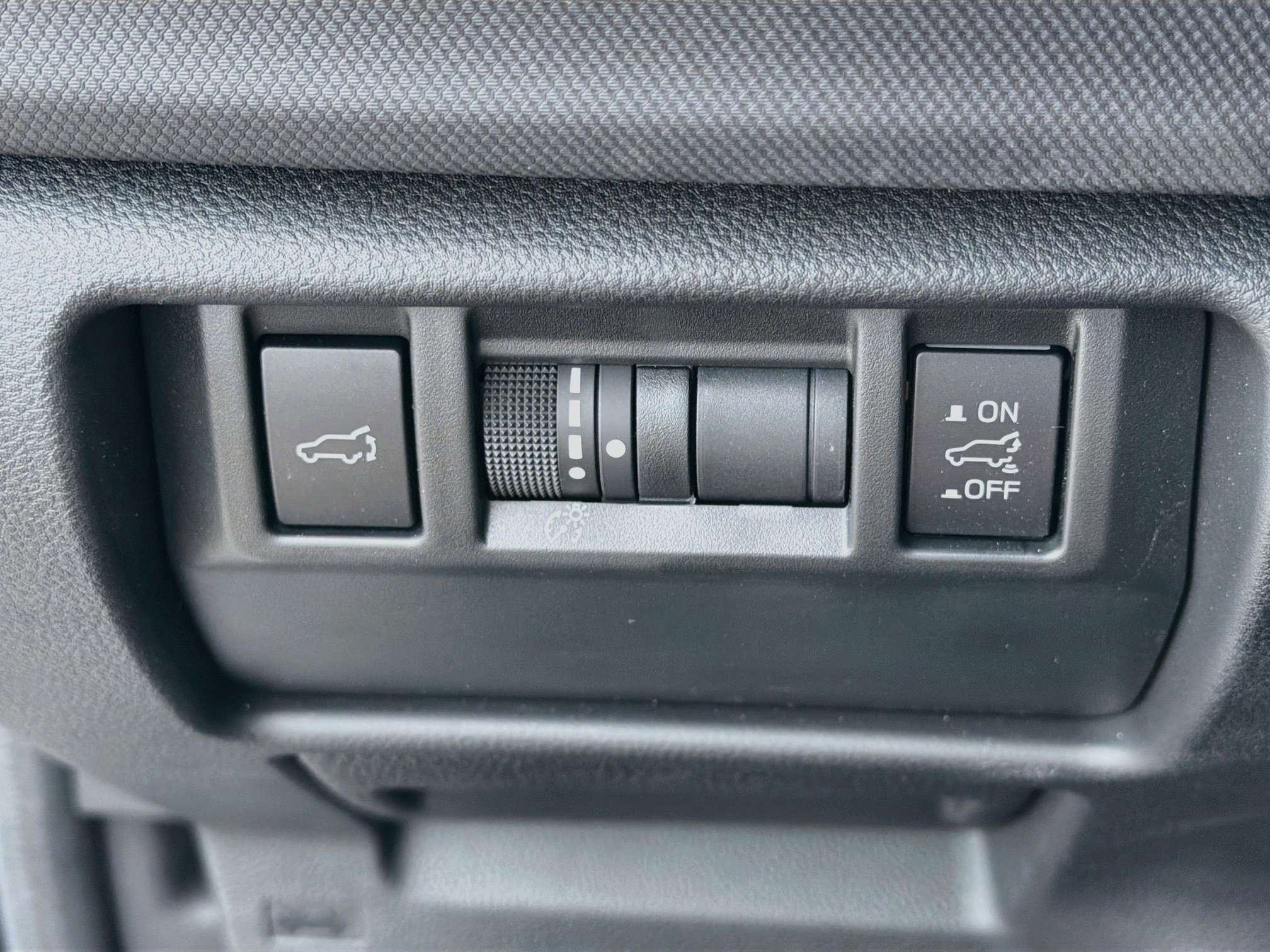 Certified 2026 Subaru Forester Premium AWD/4WD image 34