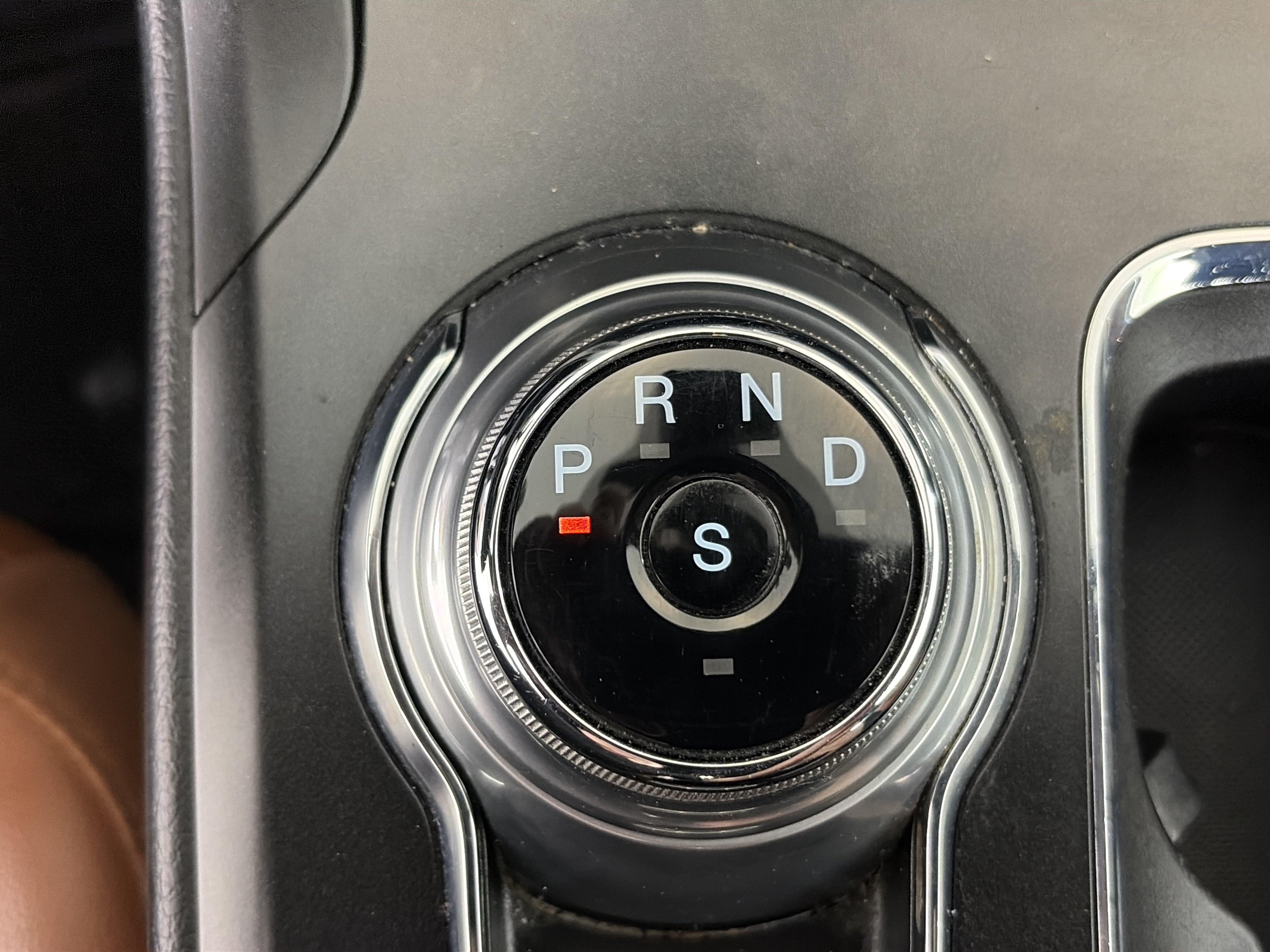 Used 2019 Ford Fusion Titanium FWD image 28