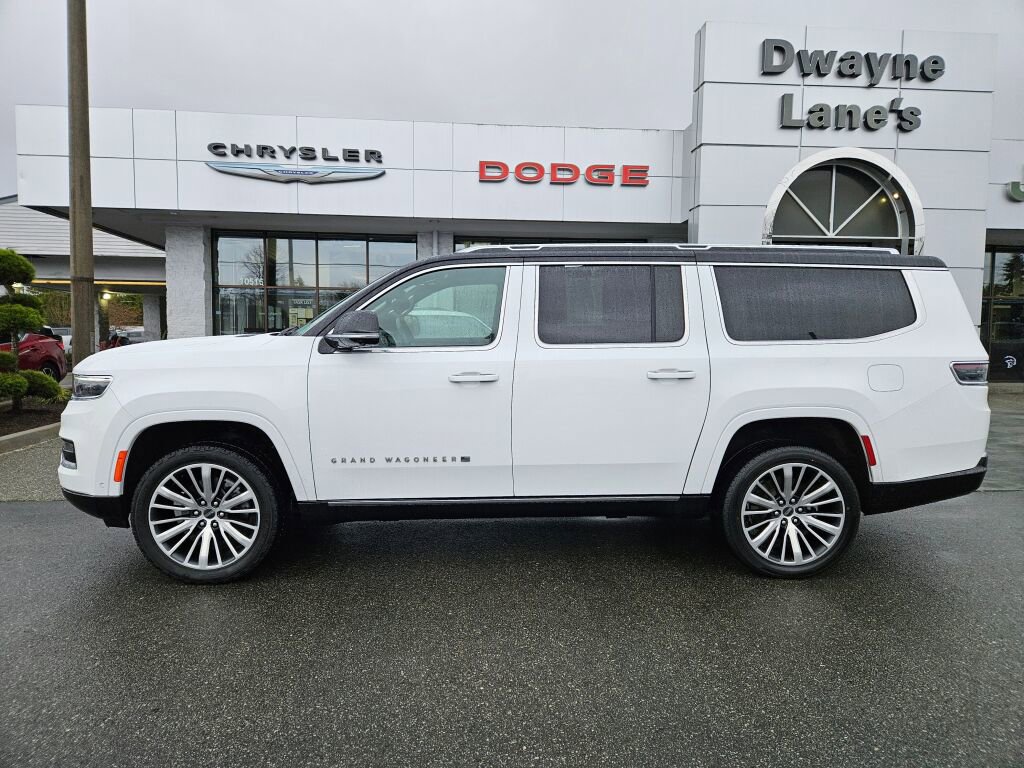 Used 2024 Jeep Grand Wagoneer L Series III image 2