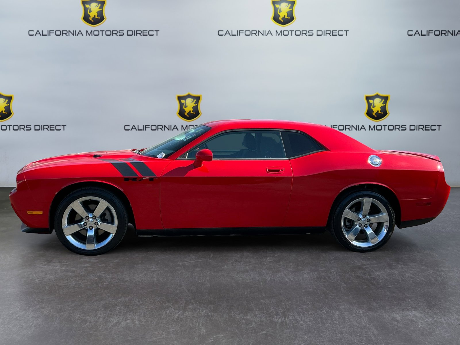 Used 2010 Dodge Challenger R/T w/ Sound Group RWD image 8