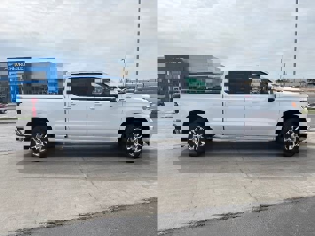 New 2026 Chevrolet Silverado 1500 LT w/ Z71 Off-Road Package image 2