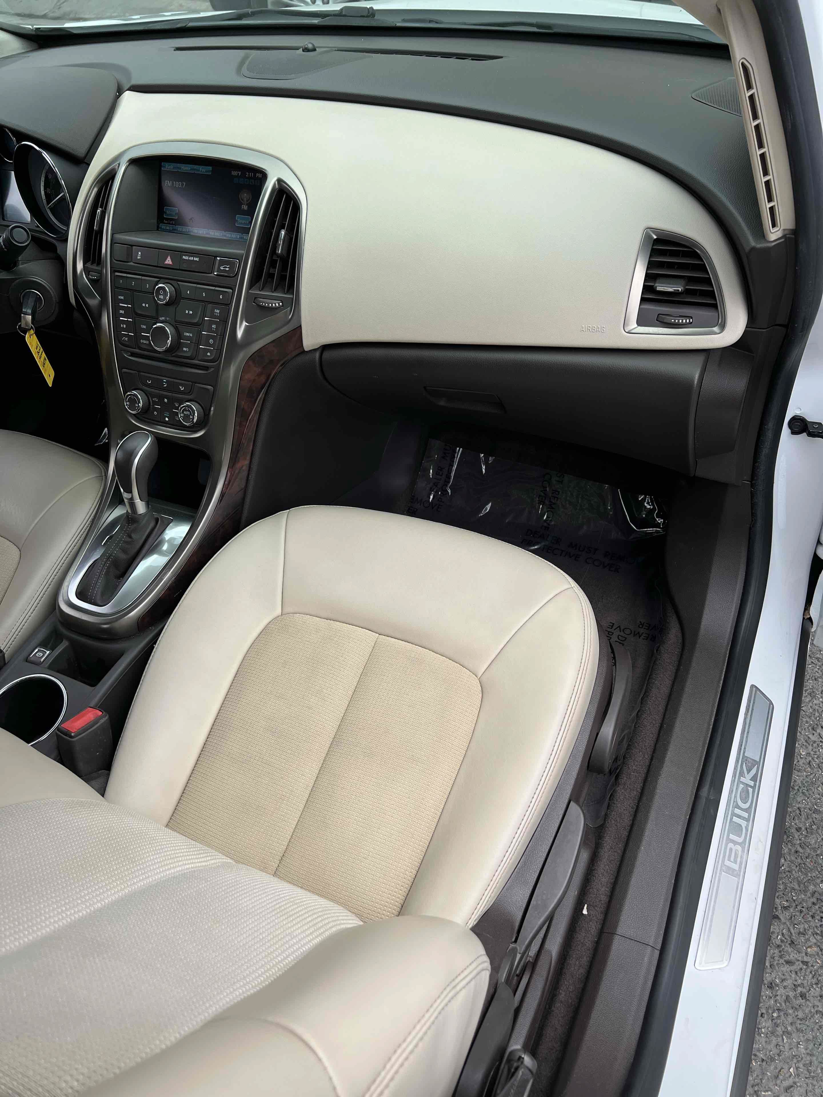 Used 2015 Buick Verano FWD image 22