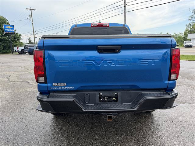 Used 2023 Chevrolet Colorado Trail Boss w/ Advanced Trailering Package AWD/4WD image 4