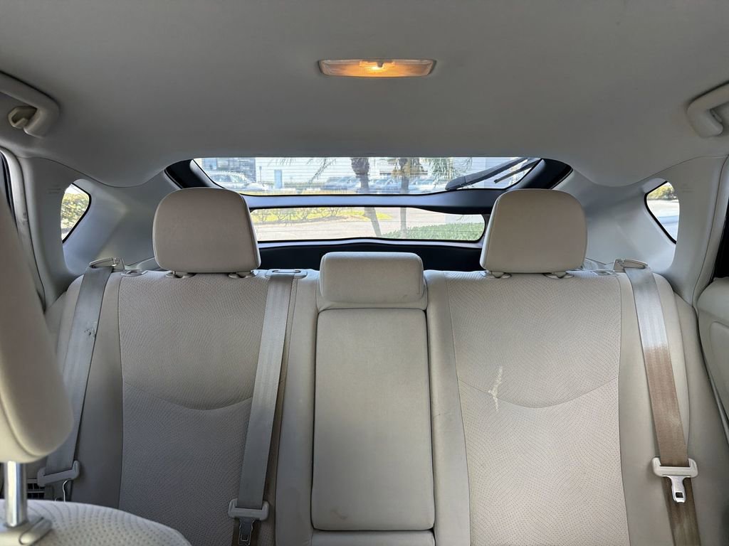 Used 2014 Toyota Prius Three image 14