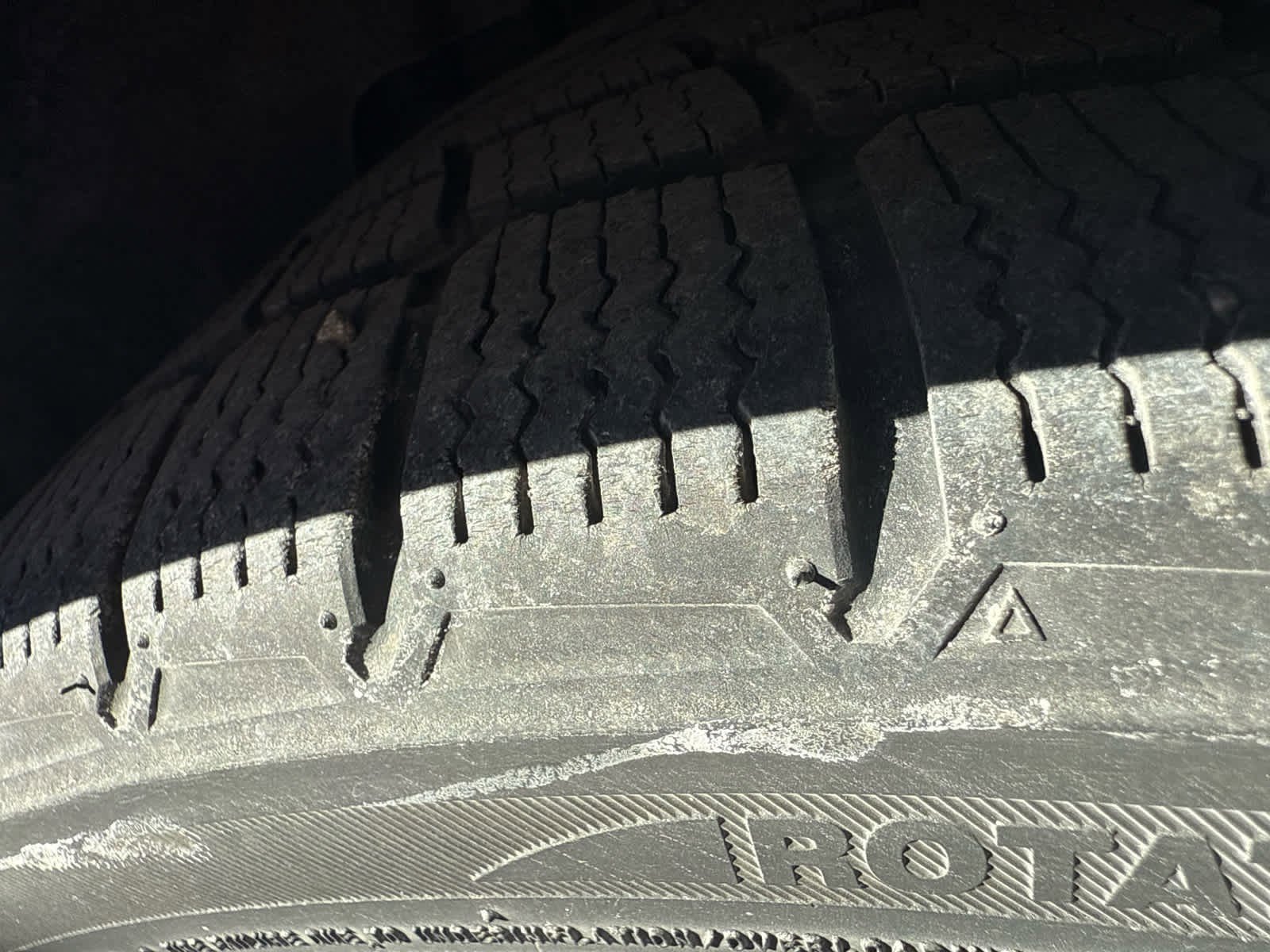 Used 2020 Toyota Camry XSE w/ Carpet Mat Package image 8