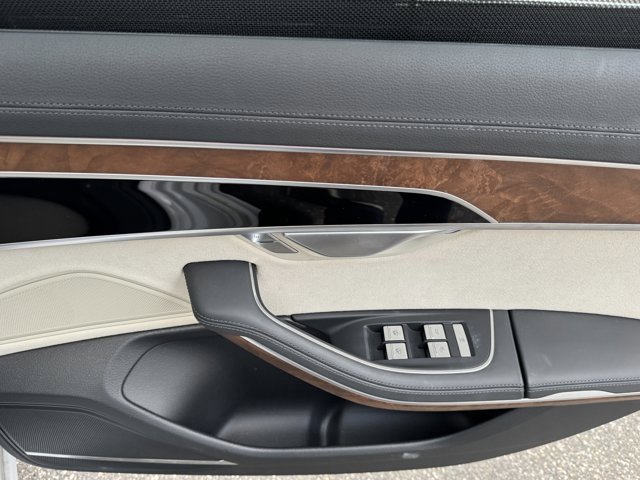 Certified 2023 Audi A8 L 3.0T w/ Comfort Plus Package image 33