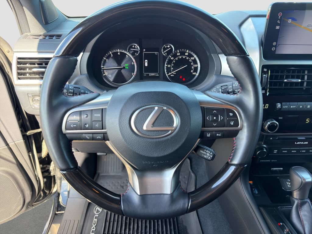 Used 2022 Lexus GX 460 Premium w/ Premium Package AWD/4WD image 10