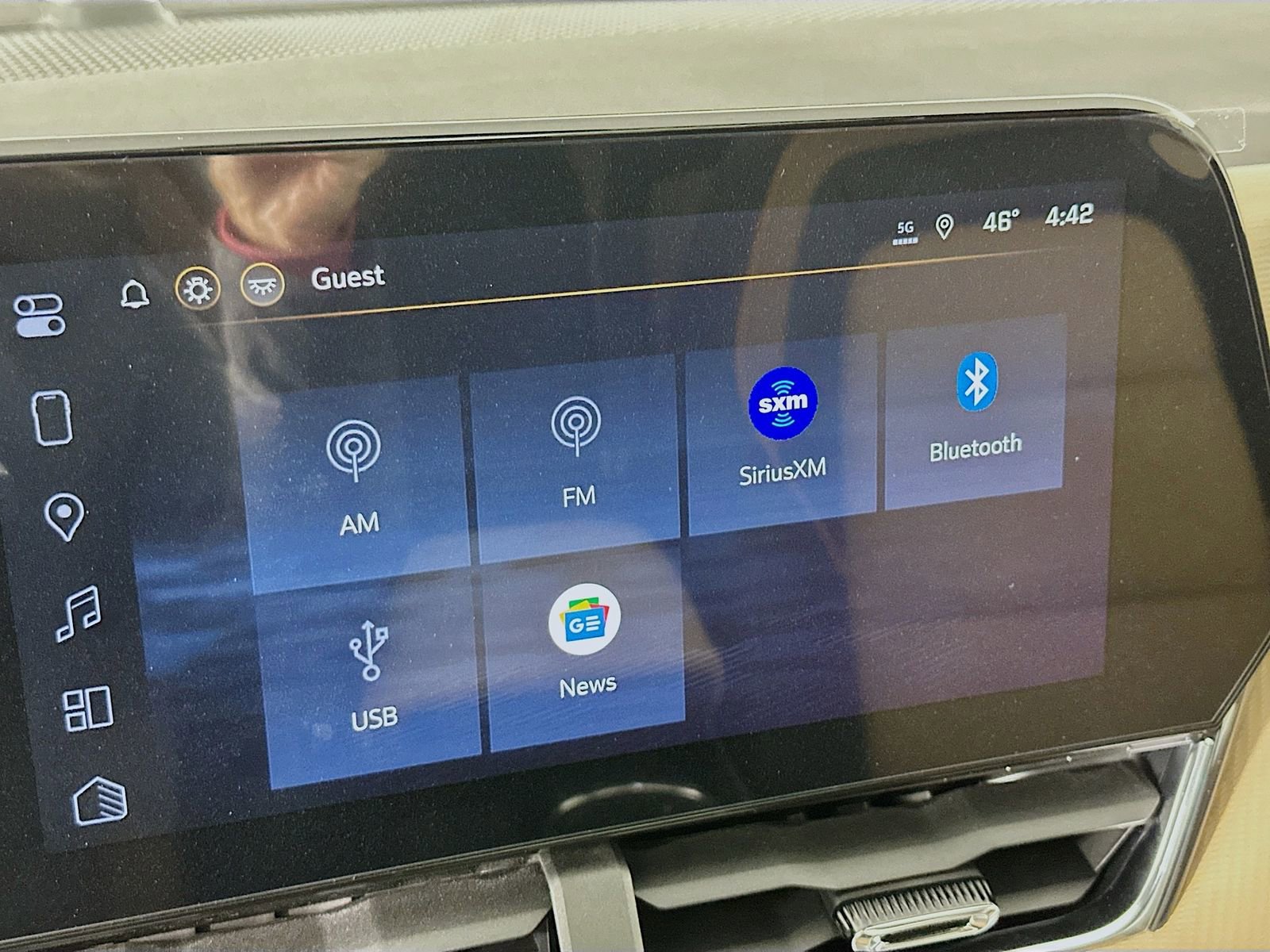 New 2026 Chevrolet Equinox ACTIV w/ Convenience Package III image 15