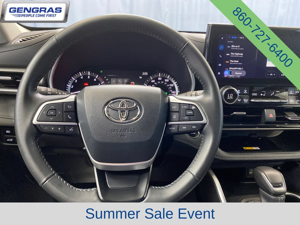 Used 2023 Toyota Highlander XLE AWD/4WD image 20