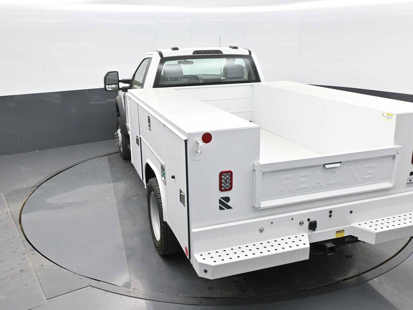 New 2023 Ford F550 4x4 Regular Cab Super Duty image 23