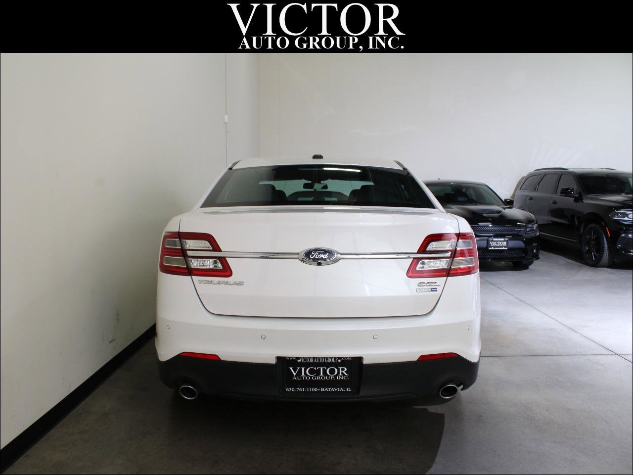 Used 2019 Ford Taurus SEL w/ Equipment Group 201A image 9