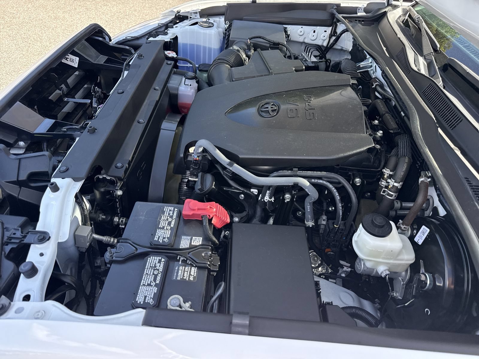 Used 2023 Toyota Tacoma SR AWD/4WD image 32