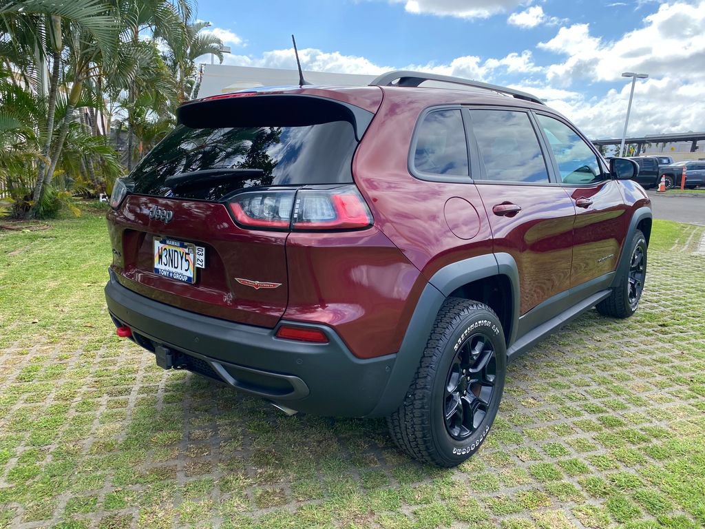 Used 2021 Jeep Cherokee Trailhawk w/ Technology Group AWD/4WD image 7