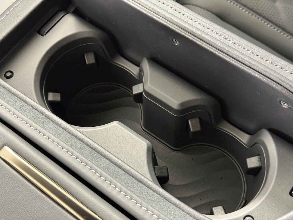 New 2026 INFINITI QX80 Autograph w/ Premium Cargo Package image 18