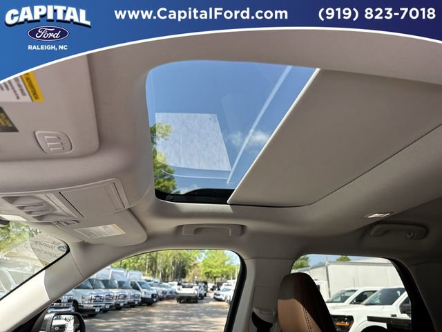 Certified 2025 Ford Bronco Sport Outer Banks w/ Outer Banks Tech Package+ AWD/4WD image 24