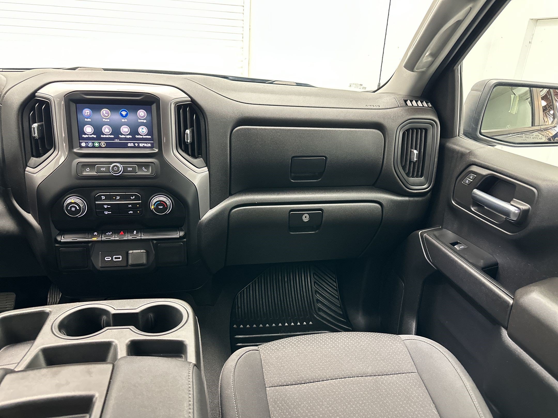 Certified 2022 Chevrolet Silverado 1500 Custom w/ LPO, Dark Essentials Package AWD/4WD image 26