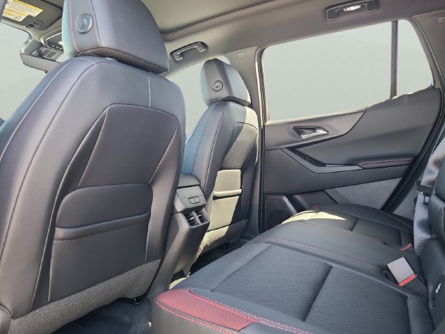 New 2027 Chevrolet Equinox RS w/ Safety and Technology Package FWD image 15