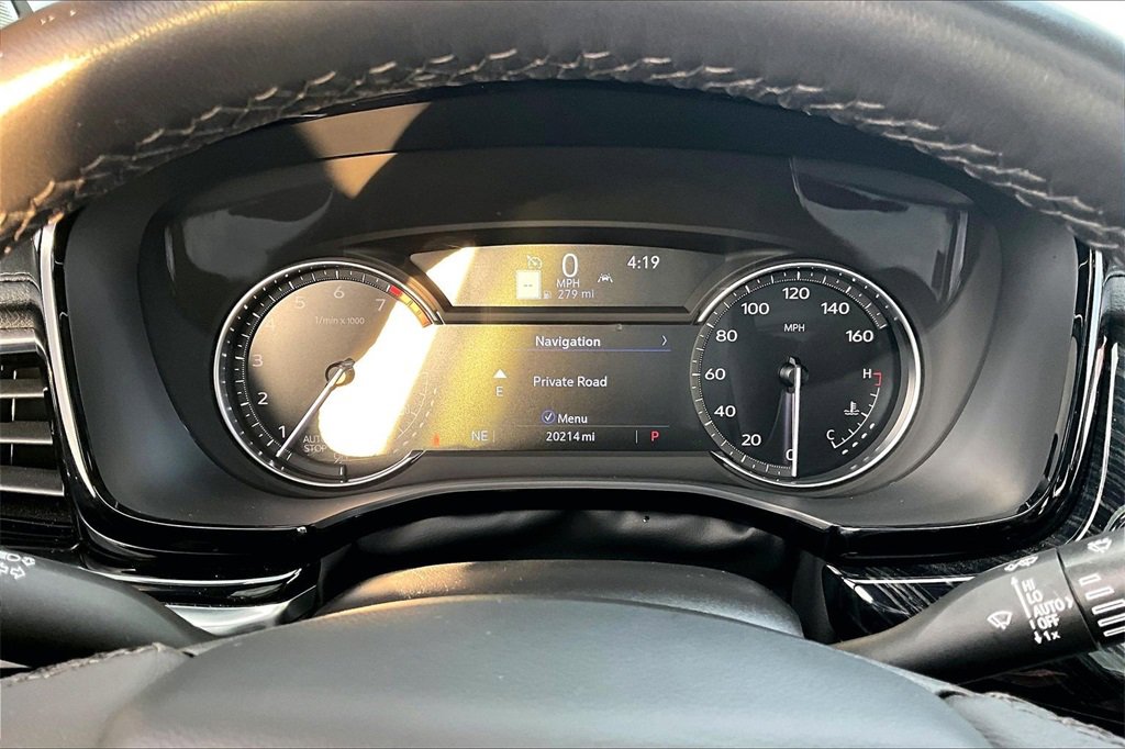 Used 2025 Cadillac XT6 Premium Luxury image 22