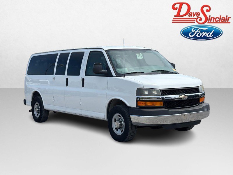 Used 2014 Chevrolet Express 3500 LT w/ LT Preferred Equipment Group RWD image 4