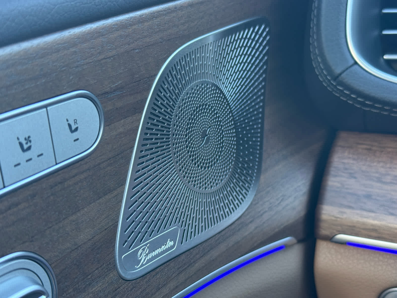 New 2026 Mercedes-Benz GLS 580 4MATIC image 30