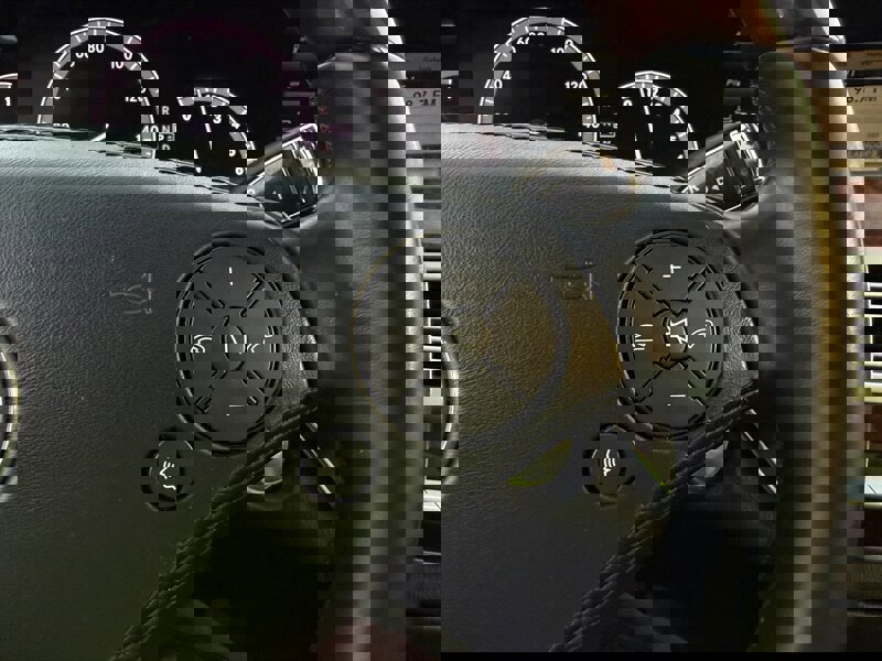 Used 2013 Mercedes-Benz S 550 image 40