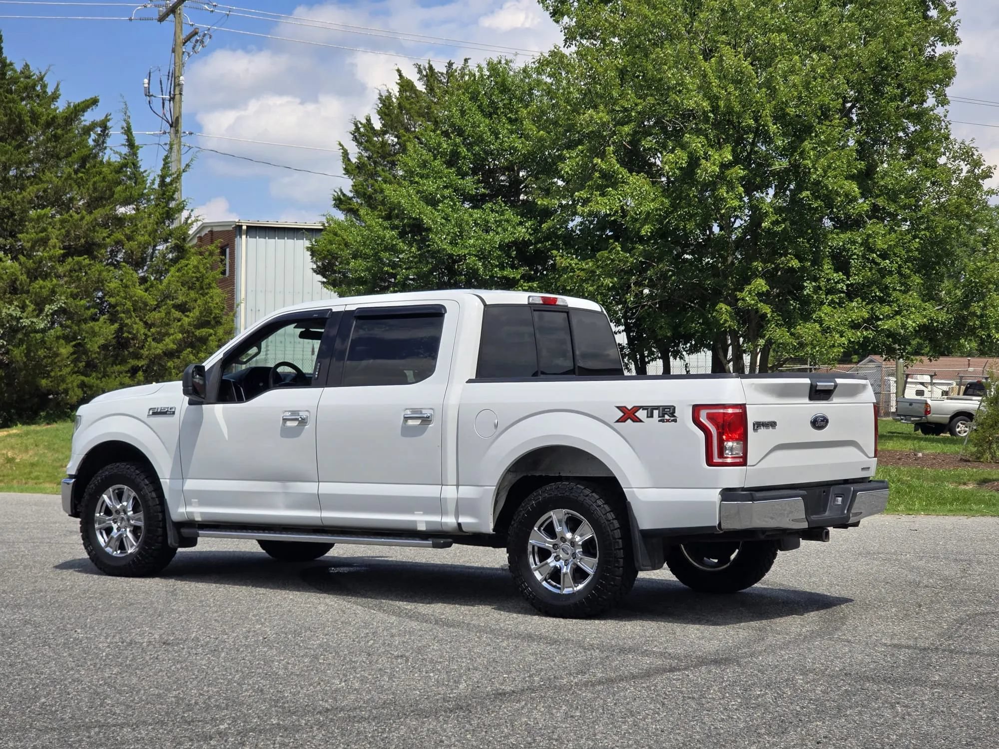 Used 2016 Ford F150 XLT w/ XTR Package AWD/4WD image 12