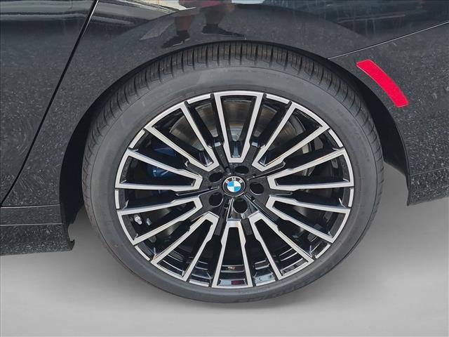 New 2027 BMW 740i w/ Executive Package RWD image 10