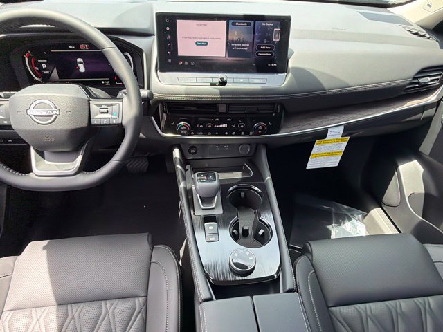 New 2026 Nissan Rogue Platinum w/ Platinum Premium Package AWD/4WD image 17