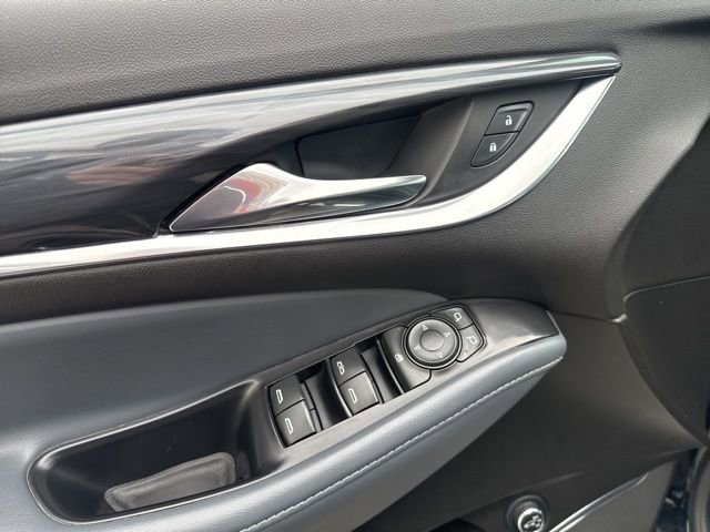 Used 2021 Buick Enclave Essence w/ Sound and Sites Package image 17