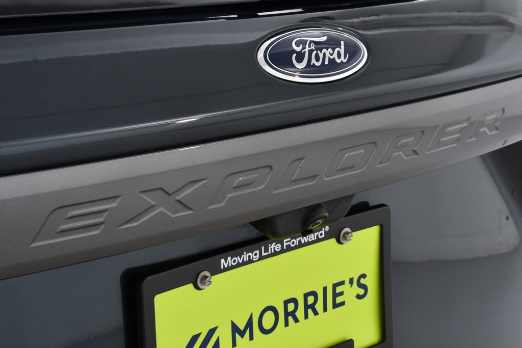 Used 2022 Ford Explorer XLT w/ Equipment Group 202A image 24
