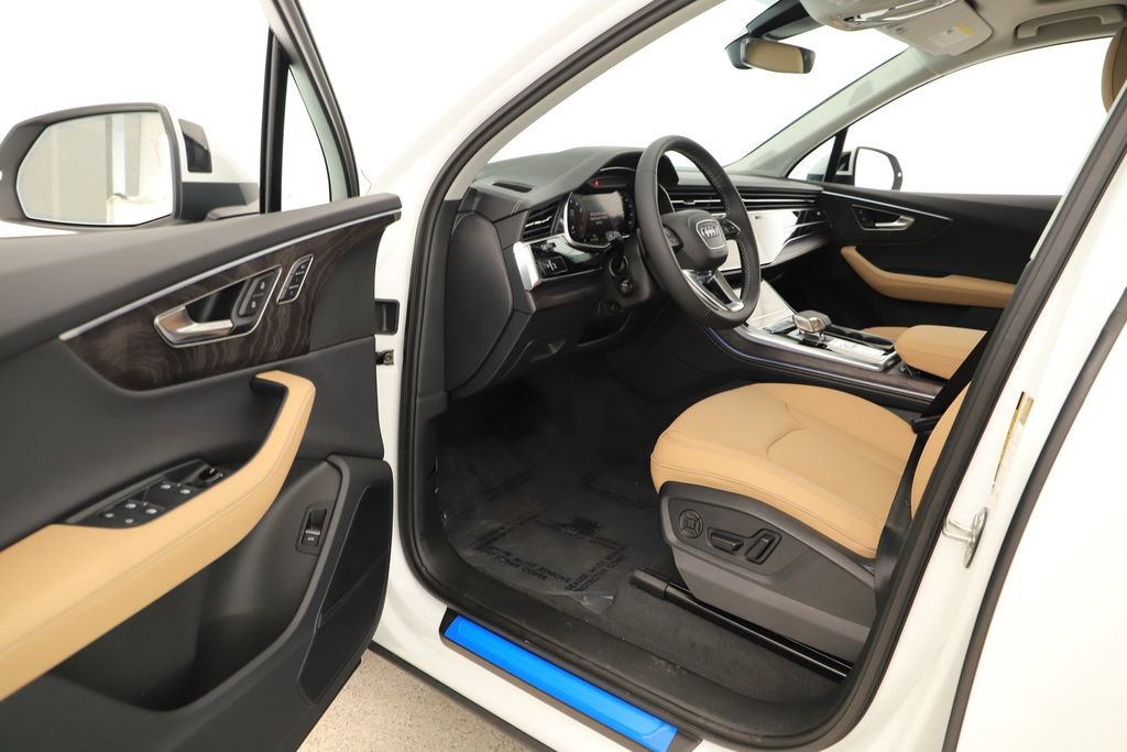 New 2026 Audi Q7 3.0T Premium Plus image 14