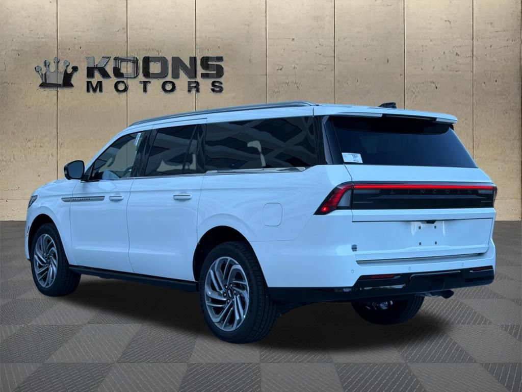 New 2026 Lincoln Navigator L Reserve AWD/4WD image 6