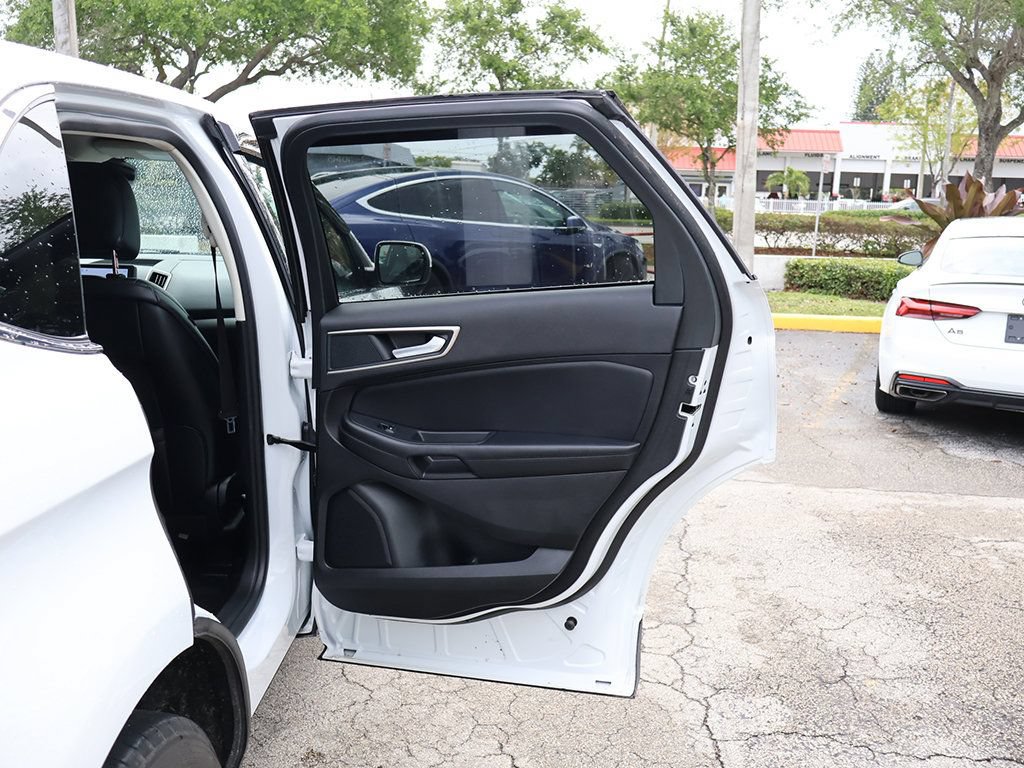 Used 2024 Ford Edge SEL AWD/4WD image 24