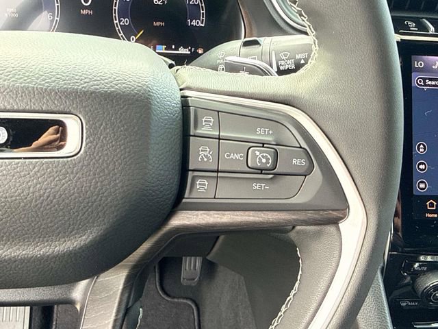 New 2025 Jeep Grand Cherokee L Limited w/ Luxury Tech Group II image 19